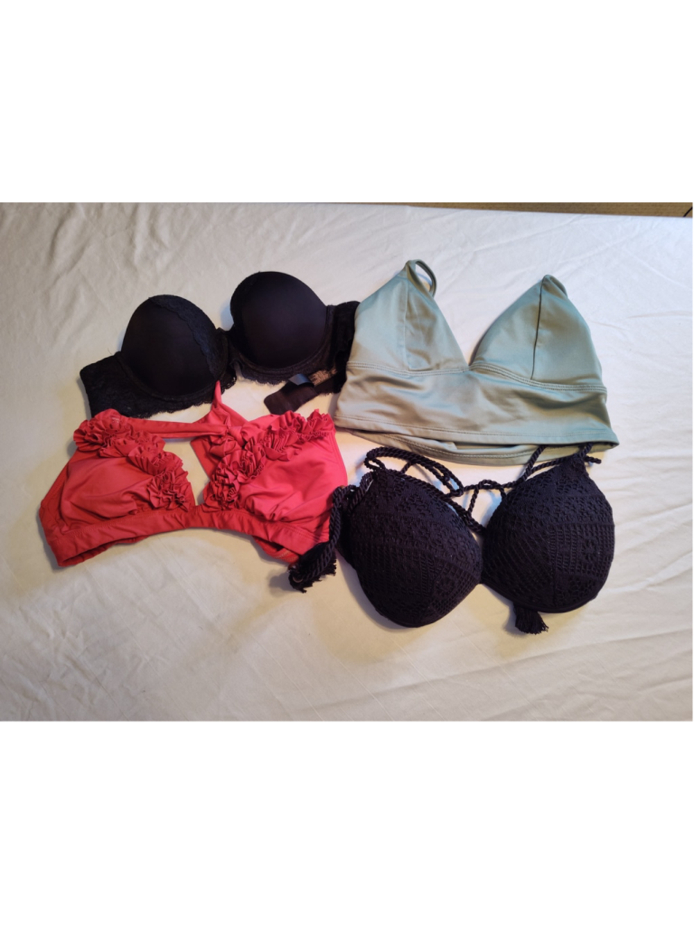 Lot of Women's Bras/Bikini Tops Size Small(32 B-D) Various Brands